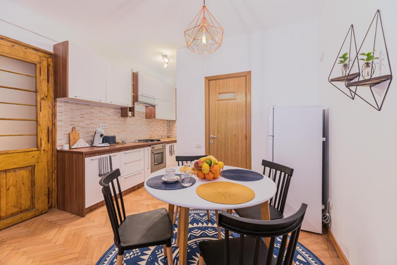 Garden Hideout - Central Apartment Брашов Экстерьер фото