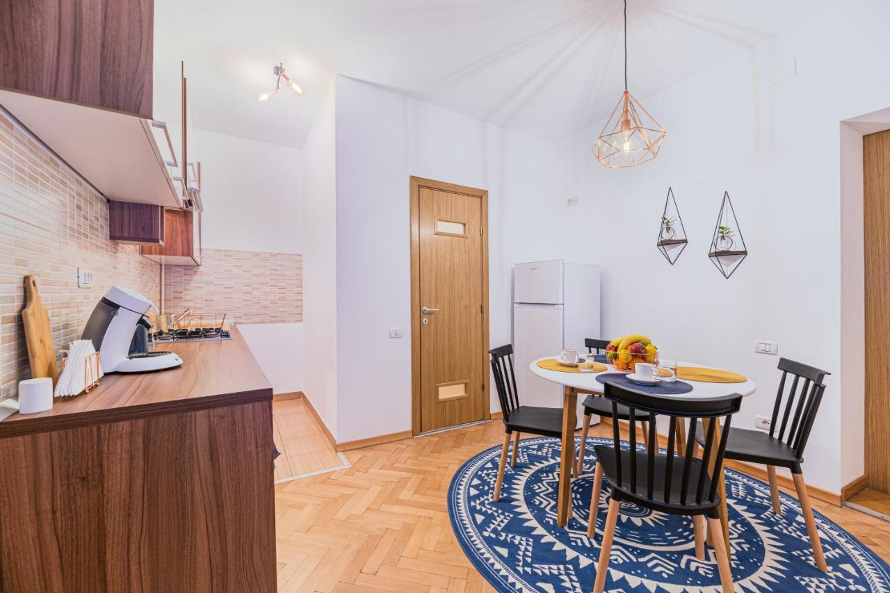 Garden Hideout - Central Apartment Брашов Экстерьер фото